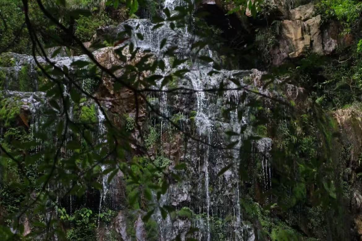 Doupeng Mountain Scenic Area
